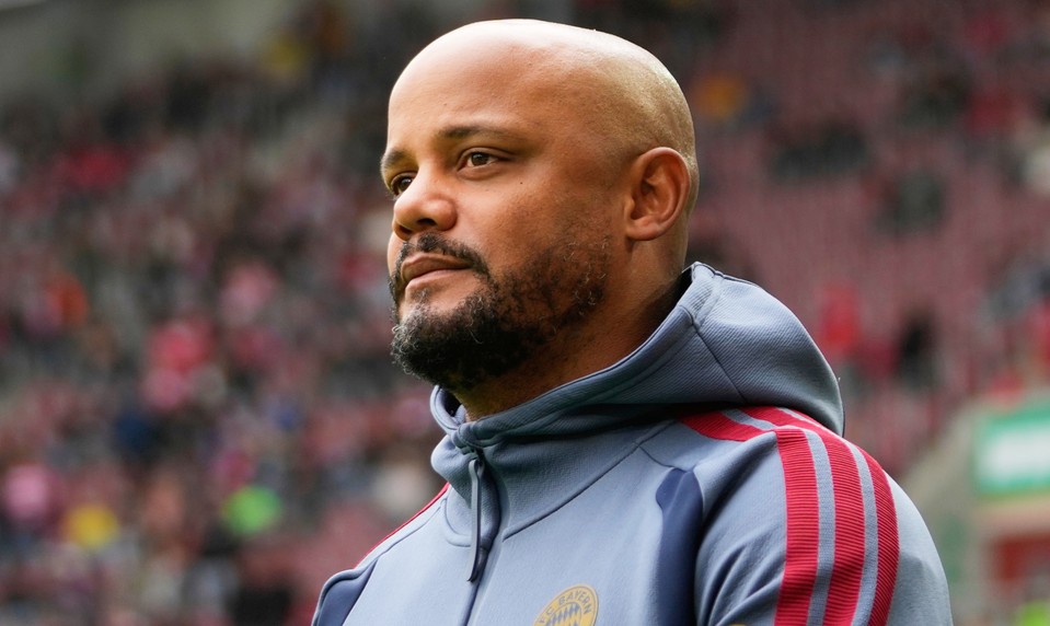 Tréner Bayernu Kompany skolaboval a je v nemocnici