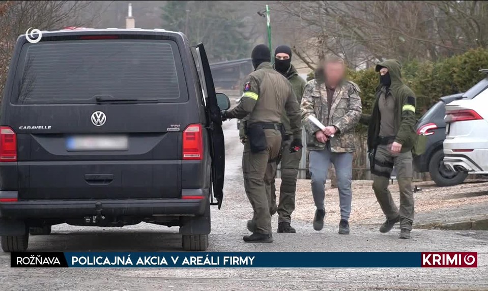 POLICAJNÁ AKCIA V AREÁLI FIRMY