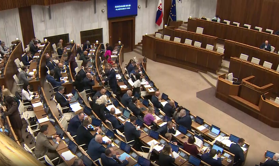 "Zákon roka" vo finále: Poslanci schválili štátny rozpočet na rok 2027
