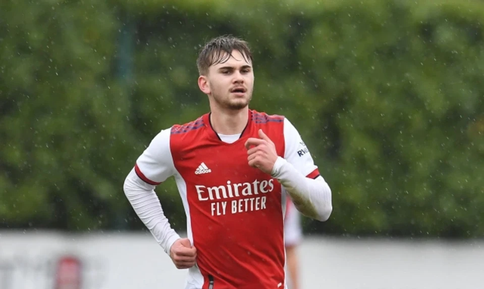 Zomrel bývalý hráč Arsenalu, mal iba 21 rokov