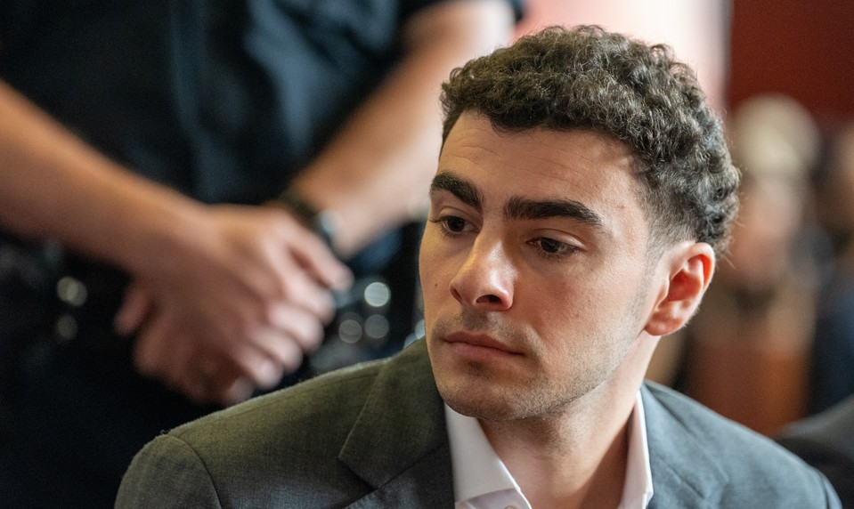 Mangione priznal, že sledoval šéfa poisťovne s cieľom zabiť ho. Prípad smeruje k zásadnému zvratu
