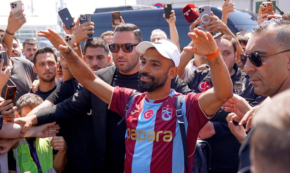 SALAH oficiálne hráčom Trabzonsporu