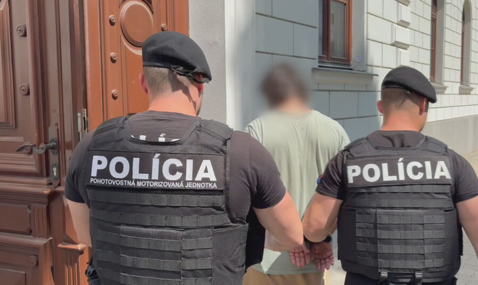 Inšpekcia ukončila vyšetrovanie policajtov podozrivých z mučenia a zneužitia právomoci