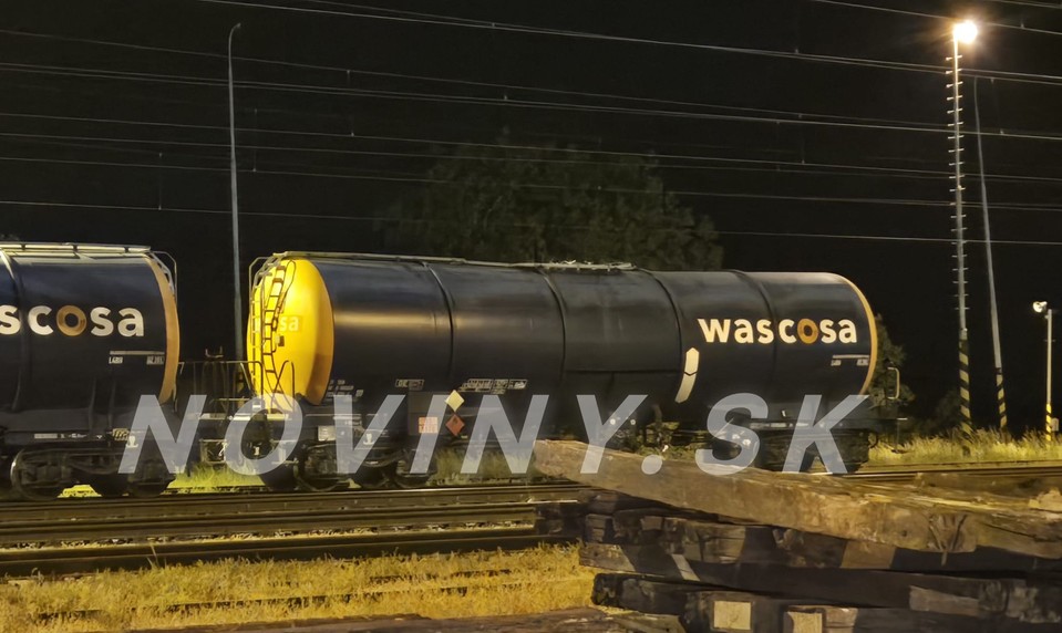 Tínedžera v Šali zasiahol elektrický prúd na odstavenom vagóne. Chcel si spraviť fotografiu