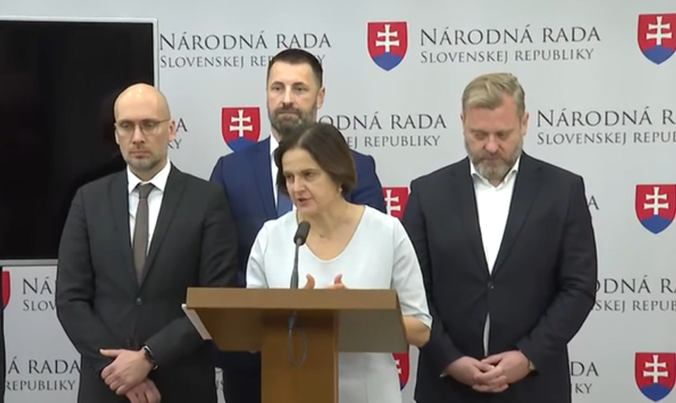 Tlačová beseda SaS o situácii v SIS