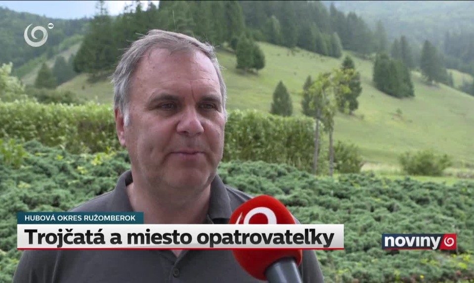 Trojčatá a miesto opatrovateľky