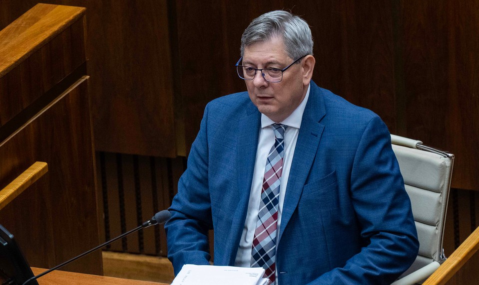 Občiansky zákonník v parlamente: Rozpravu skrátili na 12,5 hodiny, opozícia nesúhlasí