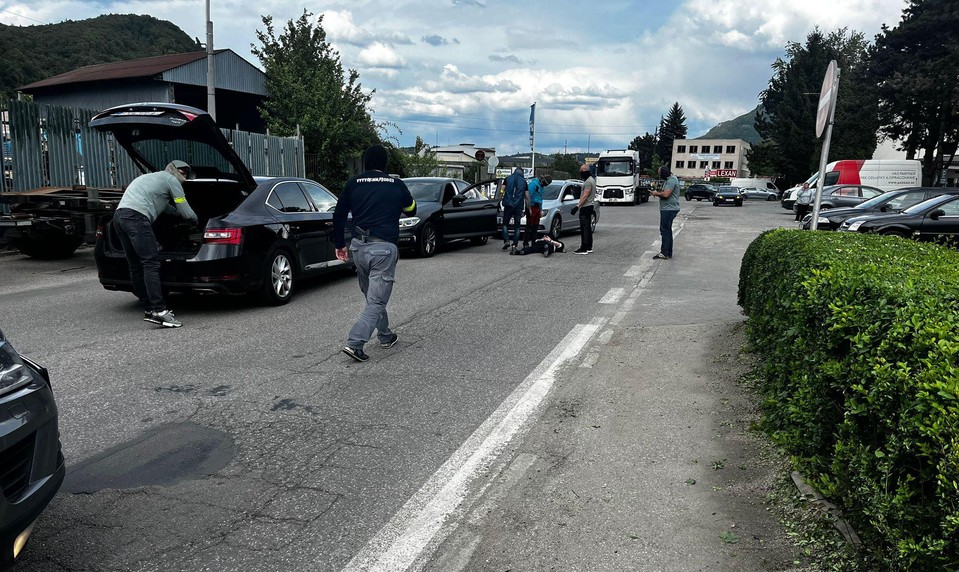 Polícia spustila protidrogovú akciu Dýka. Zadržali tri osoby