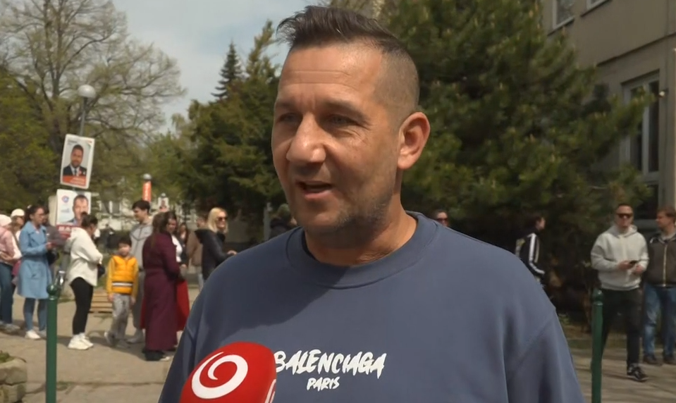 Najskôr ho podporovali, teraz ich stratil. Rómovia z Budapešti poslali Orbánovi tvrdý odkaz