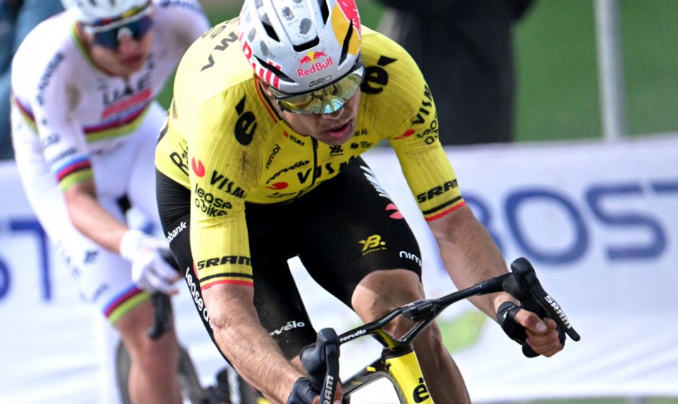 POGAČAR našiel premožiteľa. VAN AERT kráľom Paríž - Roubaix