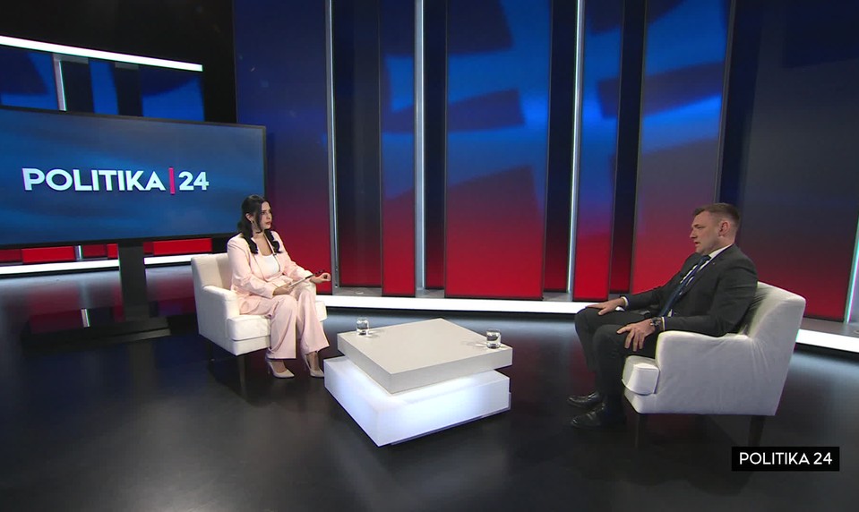 Taraba k zonácii v Politika 24: Aký hlupák by chcel kupovať lúky, na ktorých sa bude lyžovať?