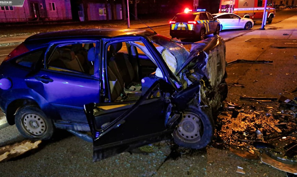 Pri tragickej nehode v Nitre zahynul 30-ročný muž
