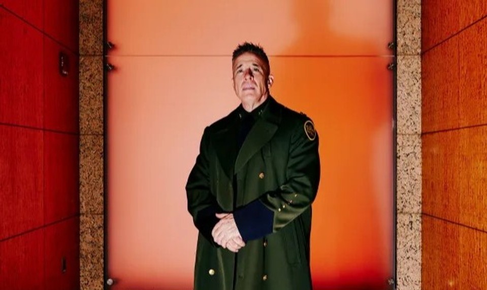 Kto je Gregory Bovino, tvár operácií ICE?