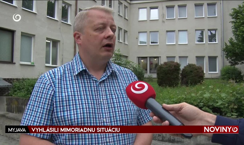 VYHLÁSILI MIMORIADNU SITUÁCIU