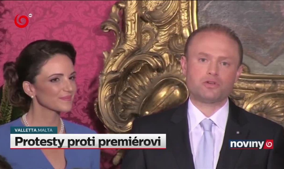 Protesty proti premiérovi