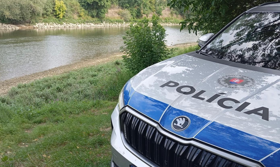 Fiktívni zamestnanci a milióny od štátu. Polícia zasiahla proti covidovému podvodu