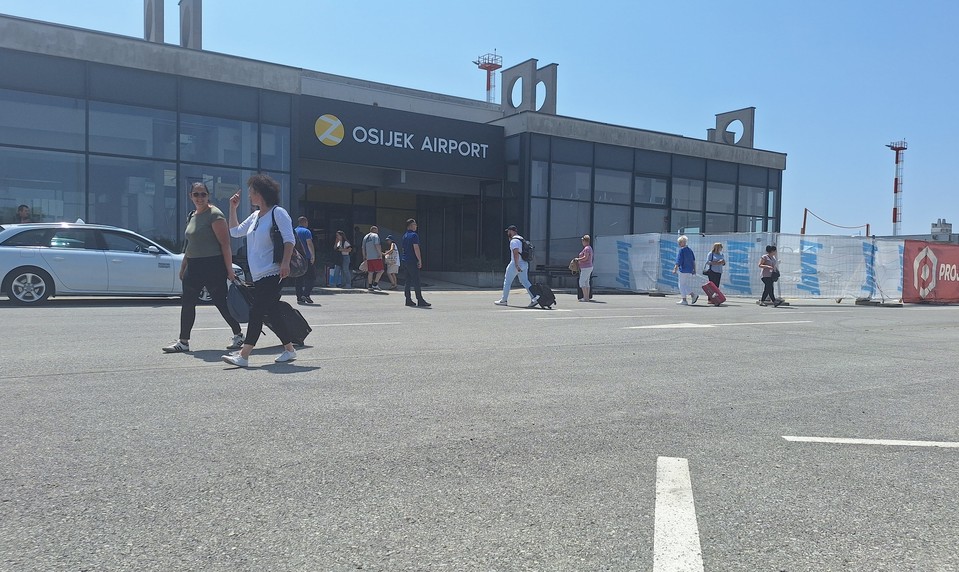 Letecký kolaps v Chorvátsku: Zrušené lety paralyzujú dopravu