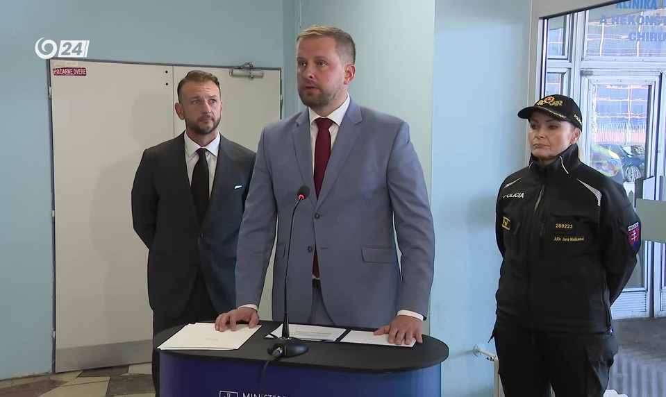 Počty útokov rastú: Šaško a Šutaj Eštok podpísali memorandum o ochrane zdravotníkov