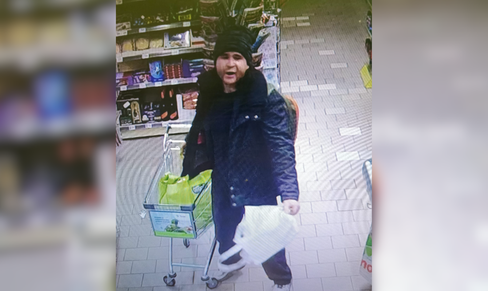 Polícia pátra po podozrivom mužovi. Podľa informácií TV JOJ napadol predavačku nožom