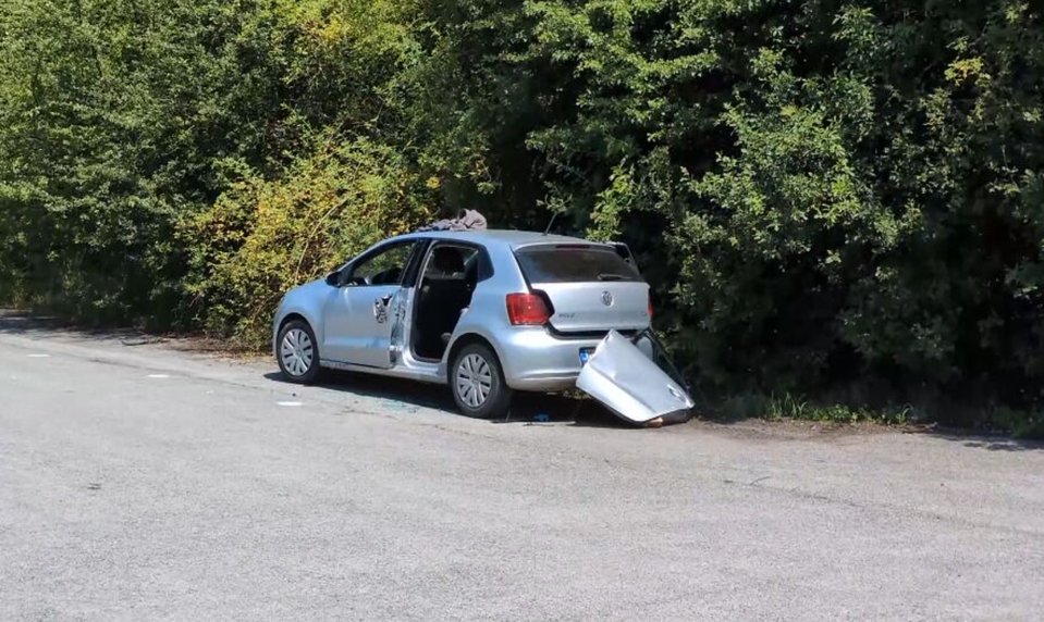 V zamknutom aute v Prešove našli mŕtveho mladého muža. Na slepej ulici stálo niekoľko dní