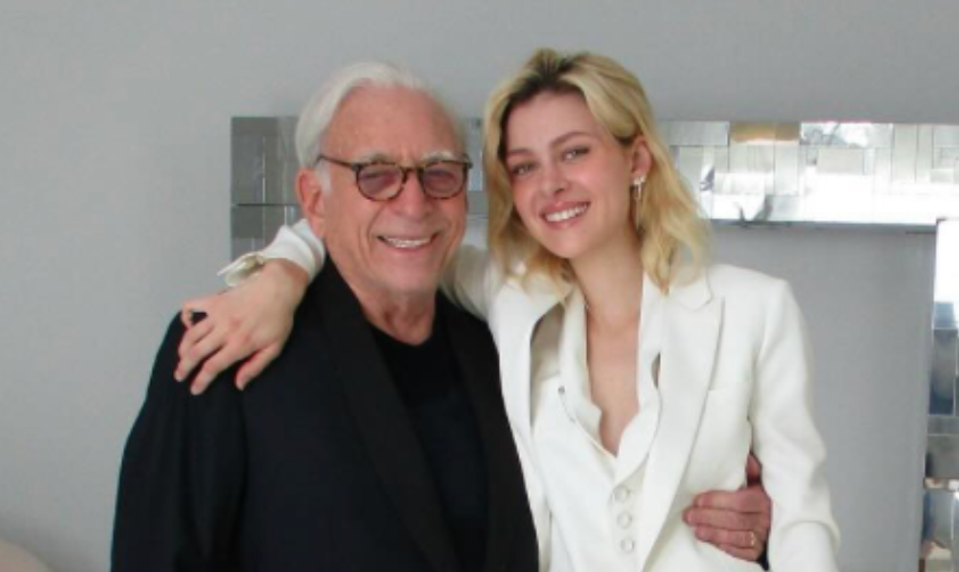 Nečudo, že je do nej Brooklyn bezhlavo zamilovaný: Neuveríte, KOĽKO dostáva Nicola mesačne od otca!