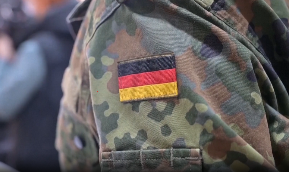 Nemeckí poslanci schválili novú podobu vojenskej služby, má aj prvok povinnosti