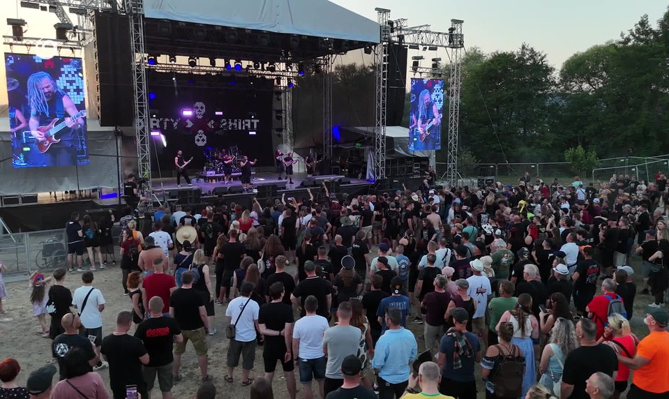 Festival sľuboval svetové mená, fanúšikovia dostali menej. Teraz žiadajú vrátenie peňazí