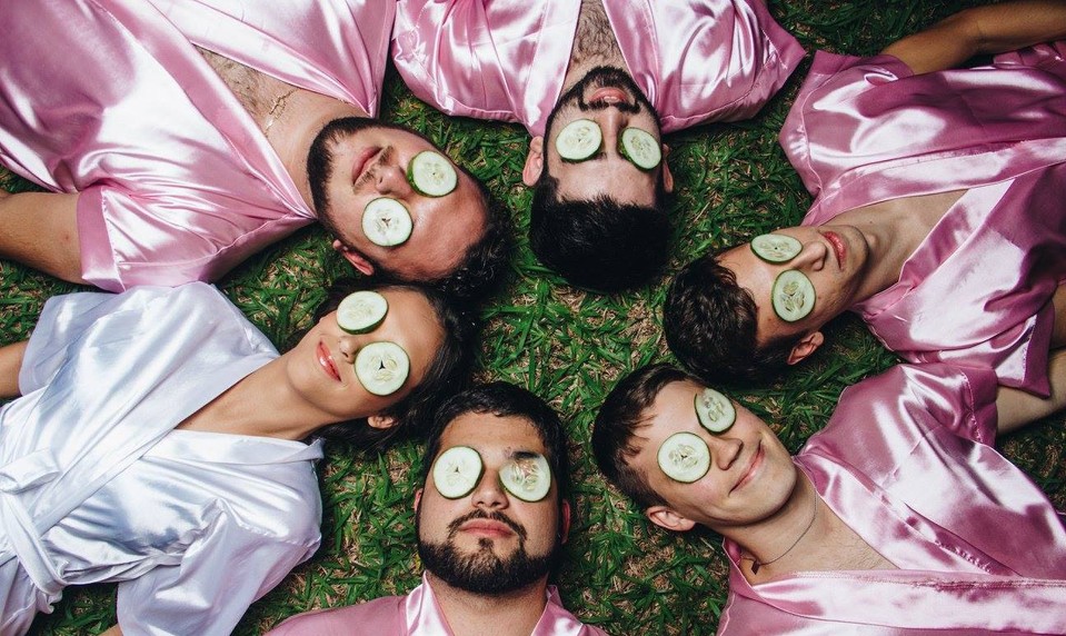 Chlpaté družičky Rebece oživili svadbu