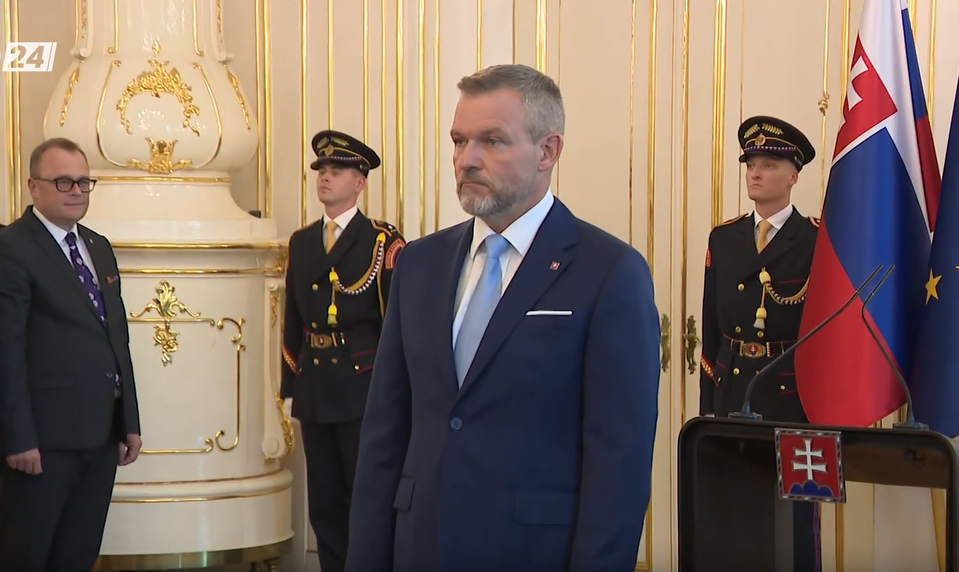 Prezident oficiálne odvolal Tarabu z funkcie ministra