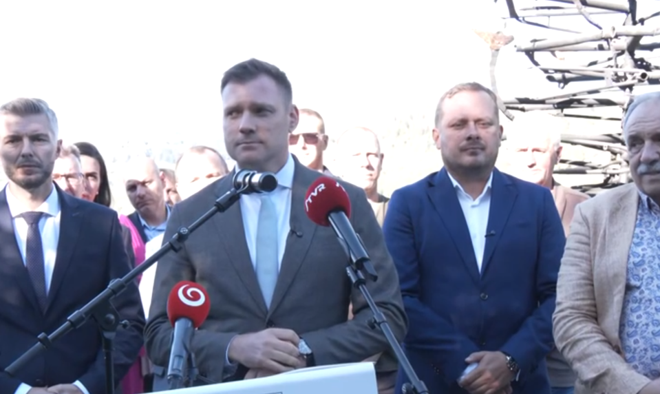 Tlačová beseda ministra Tarabu po stretnutí so samosprávami