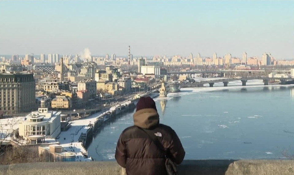 Naživo z Ukrajiny: Noc bez sirén je v Kyjeve výnimočná, vojna ľudí mení