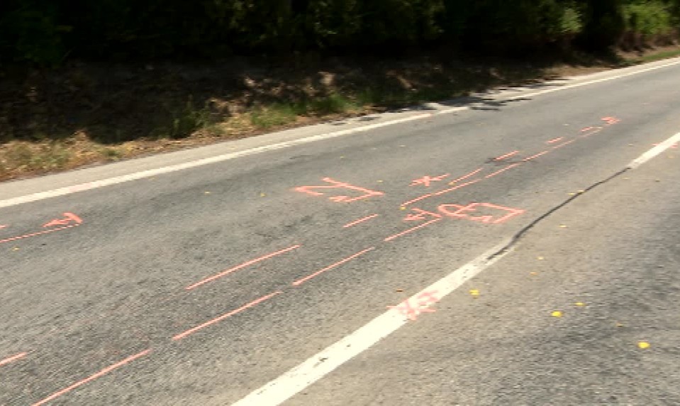 Pri Trnave sa prevrátil autobus, 25 ľudí je zranených