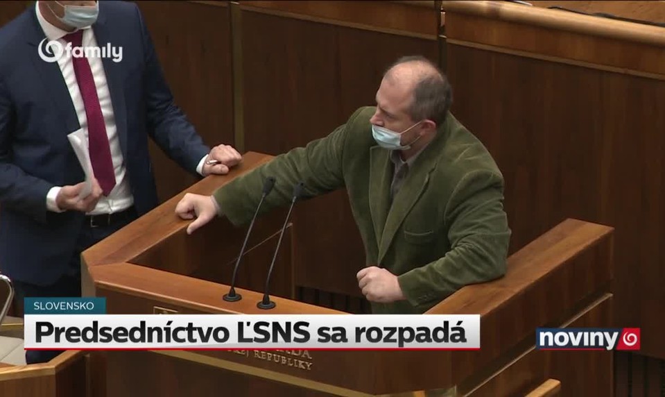 Predsedníctvo ĽSNS sa rozpadá
