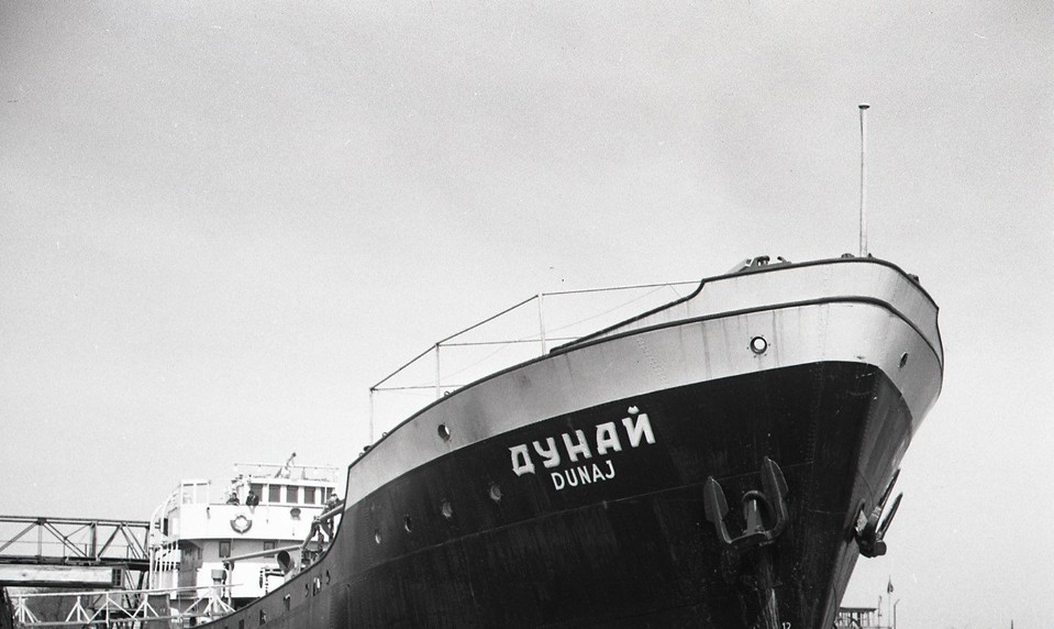 Oceľ, rieka a veľké plány: vzostup komárňanských lodeníc