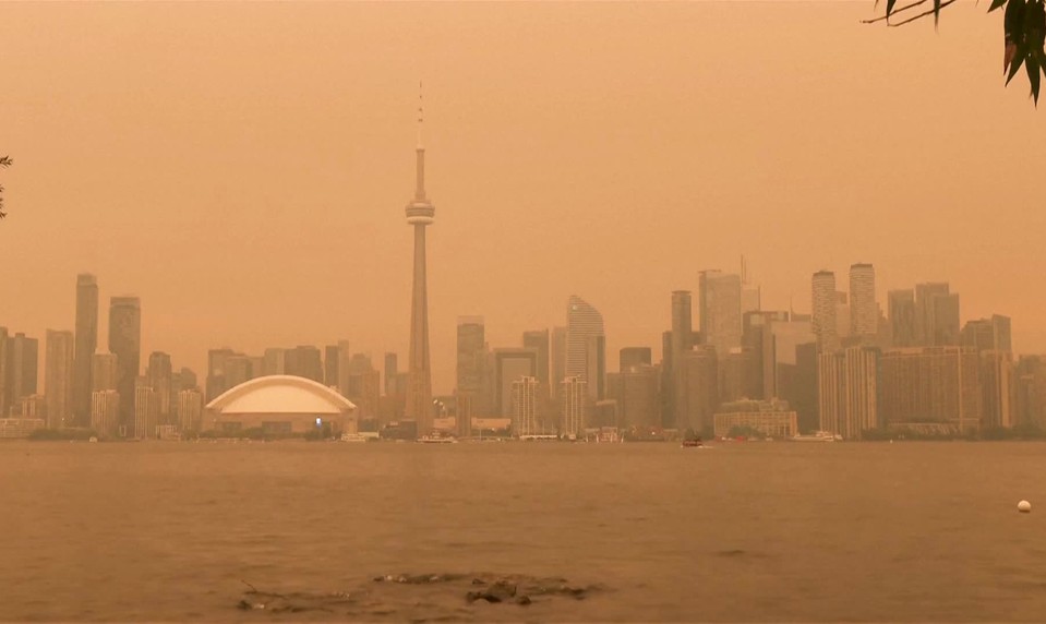 Kanada bojuje so stovkami lesných požiarov, Toronto vedie tabuľku miest s najhorším ovzduším