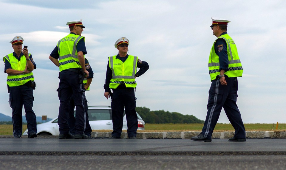 Kontroly na hraniciach sa nekončia. Rakúsko oznamuje ďalšie sprísnenie