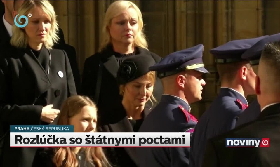 Rozlúčka so štátnymi poctami