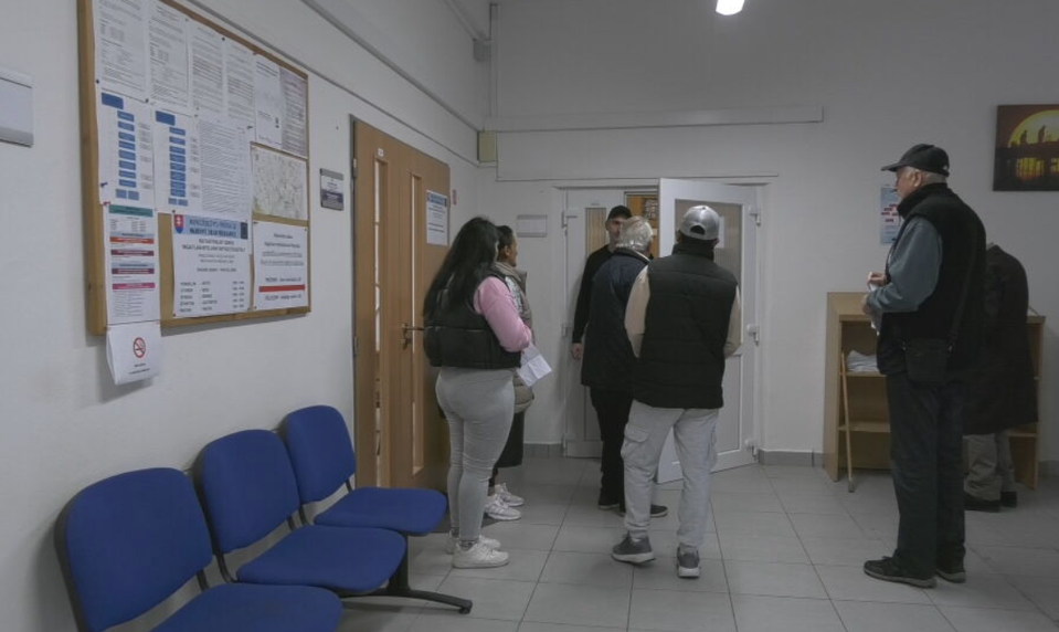 Štát zmenil rozhodnutie, pobočka oddelenia dokladov zostane otvorená