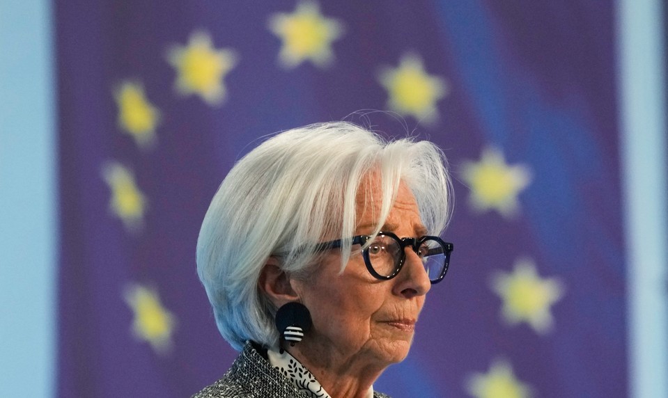 ECB varuje pred rizikom pre euro po zadržaní ukrajinskej hotovosti v Maďarsku