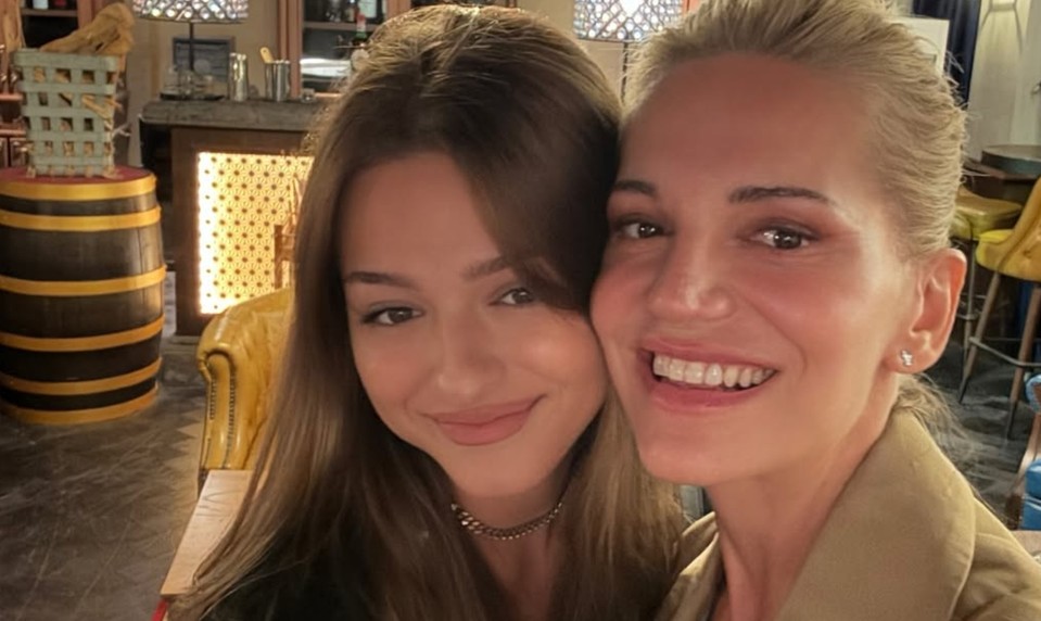 Dara ROLINS žiari hrdosťou: Dcéra Lola je MATURANTKA! Pozrite sa, v akých šatách ZAŽIARILA!
