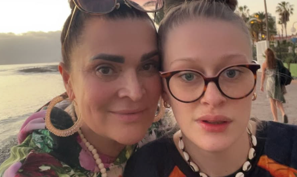 Scéna na letisku! Bočanovej autistickú dcéru s opatrovateľkou nechceli pustiť do lietadla!