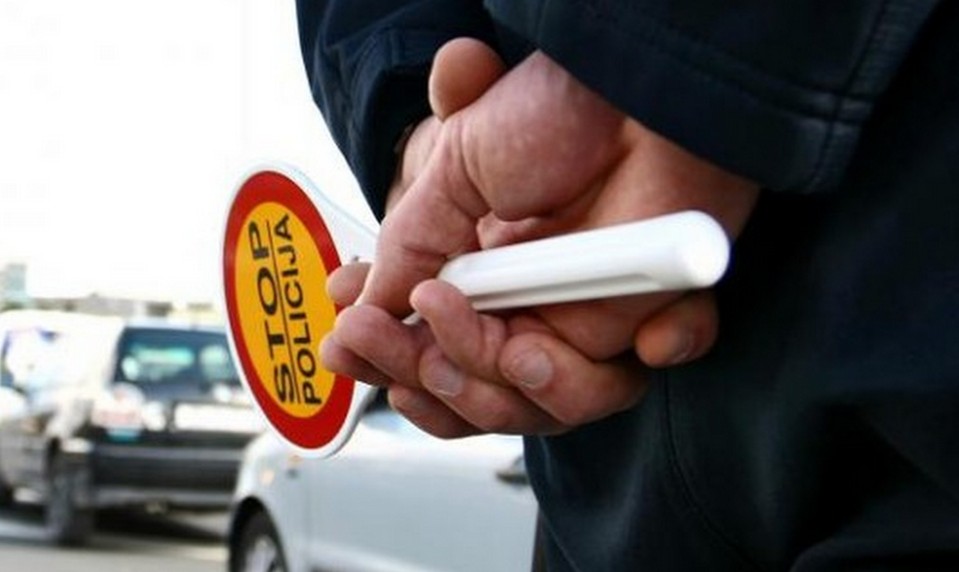 Chorvátska diaľnica sa zmenila na miesto tragédie. Medzi účastníkmi sú aj Slováci