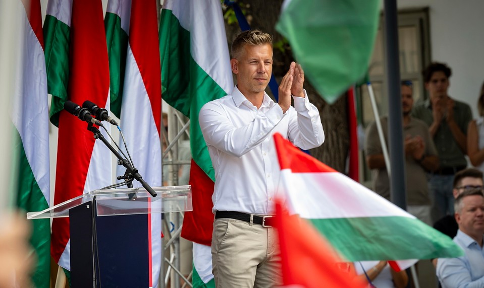 Orbán v ohrození? Nový líder opozície otriasa maďarskou politickou scénou