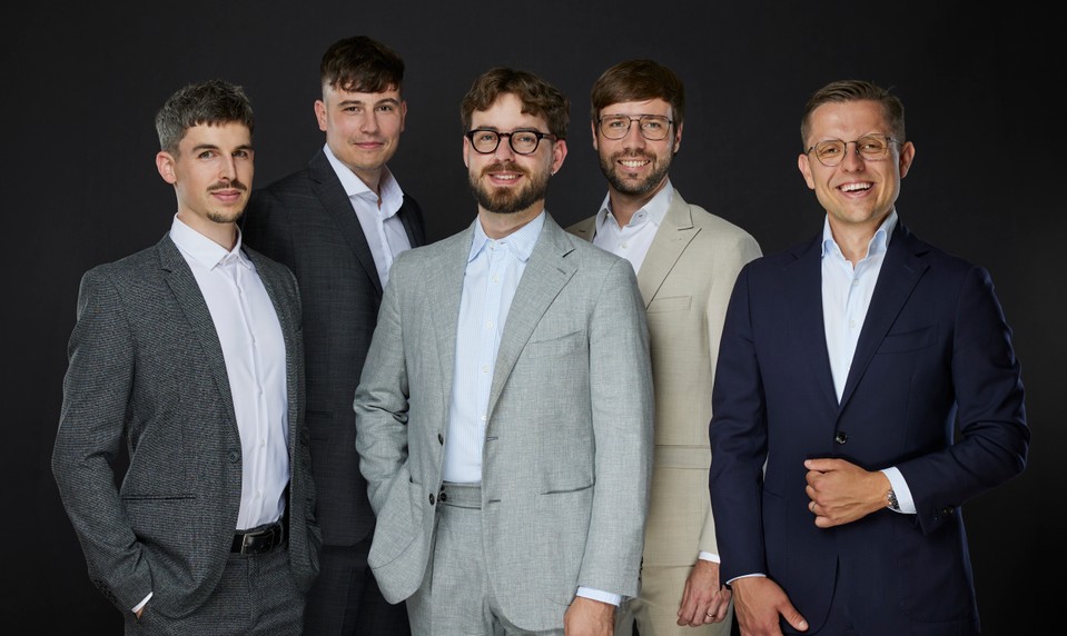 Historická AI transakcia na Slovensku: Sudolabs predal 50 % firmy gigantovi Eldridge