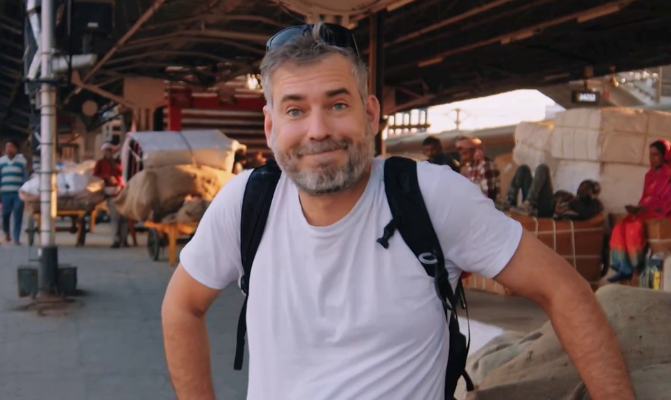 Nadávate na meškanie vlakov? Dve tváre sveta vám ukážu realitu, ktorá vás zaskočí!