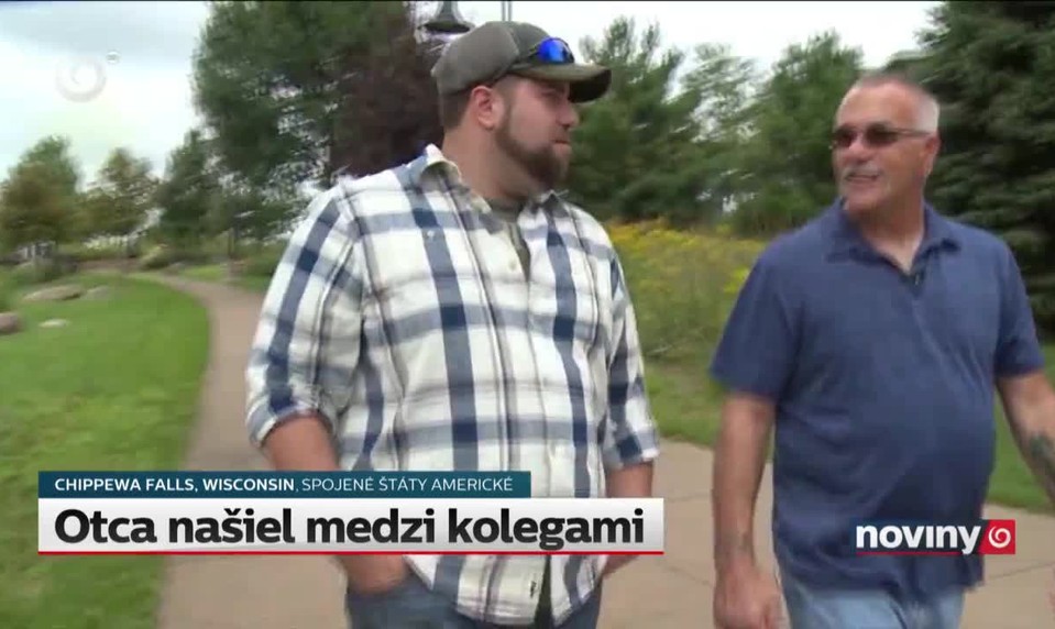 Otca našiel medzi kolegami