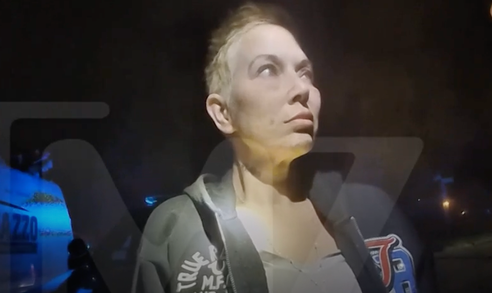 Eminemova exmanželka uhryzla policajta! Policajný zásah pri jej pokuse o samovraždu sa zdramatizoval!