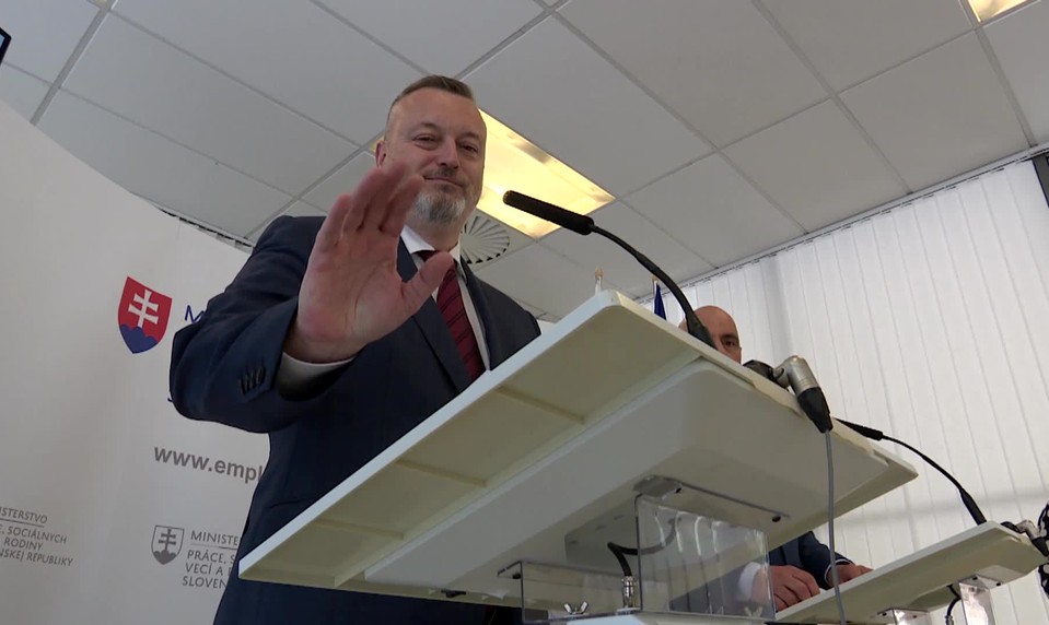 Žilinkovi a Krajniakovi sa nepáči liberálna demokracia. Experti varujú príkladmi Maďarska a Ruska