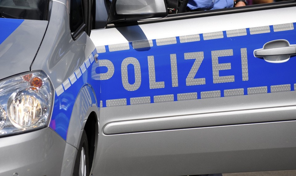 Mladý syn ukrajinského politika uhorel v aute. Motívom vraždy mali byť kryptomeny?