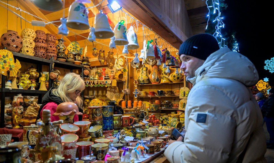 Stačí chvíľa nepozornosti: Vianočné trhy lákajú aj kriminálnikov